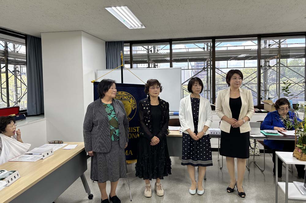ソロプチミスト例会写真